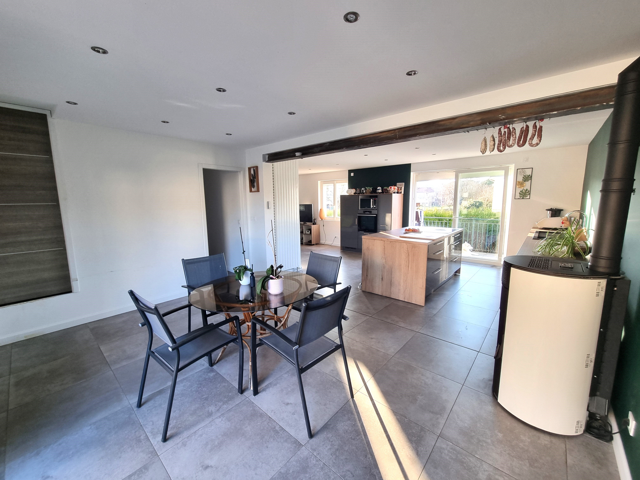 Agence immobilière de MON AGENCE ET VOUS